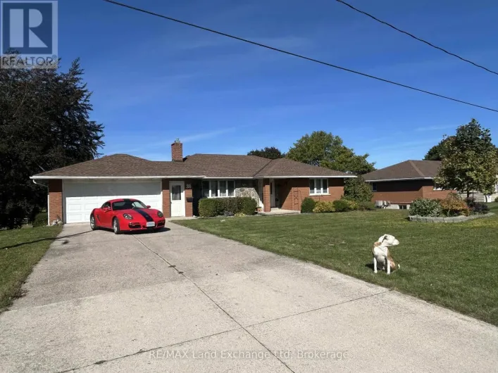 38 HILLCREST STREET W, South Bruce