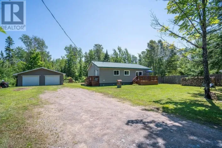 38 Humphrey CIR, Goulais River