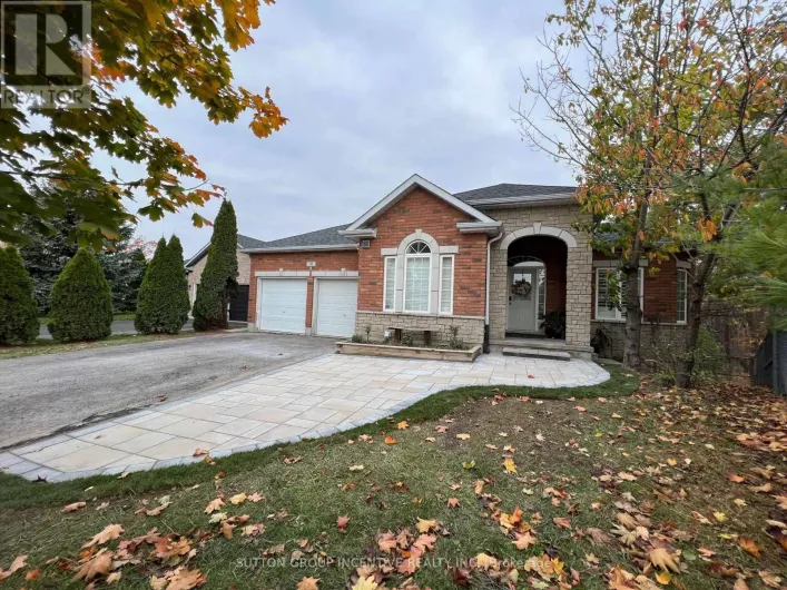 38 HURST DRIVE, Barrie