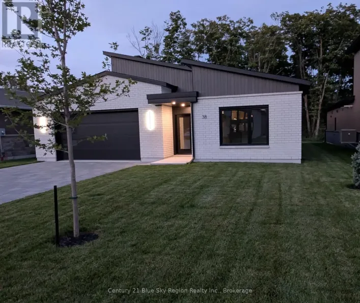 38 KATIE ANN CRESCENT, North Bay