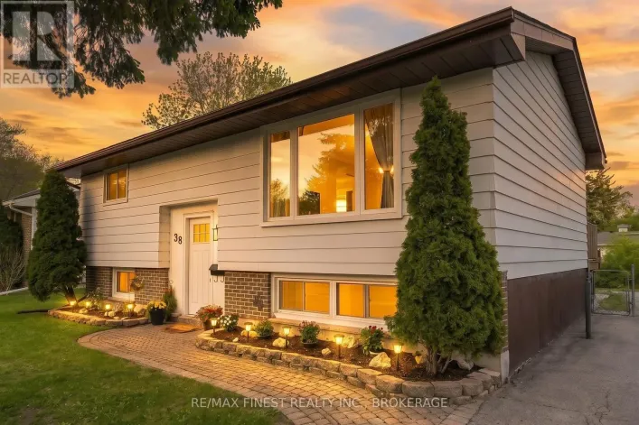 38 KILDARE AVENUE, Loyalist