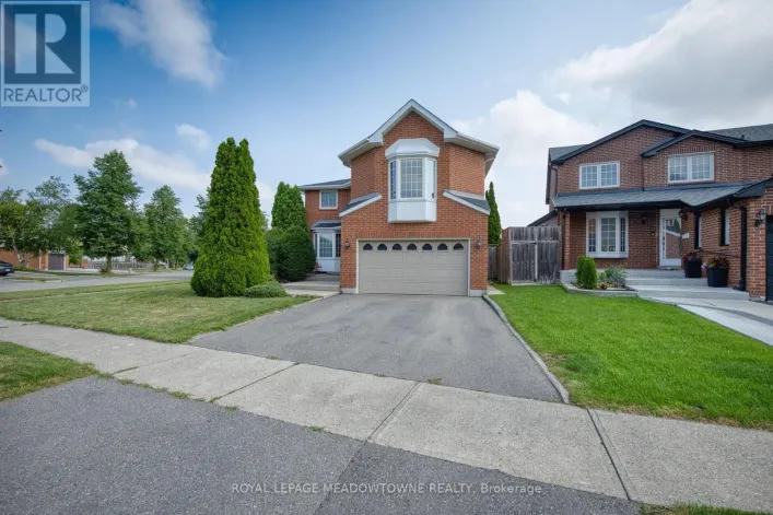 House for sale: 38 MCKILLOP COURT, Brampton