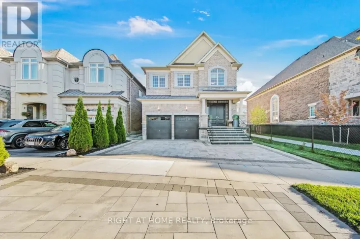 38 MENOTTI DRIVE, Richmond Hill