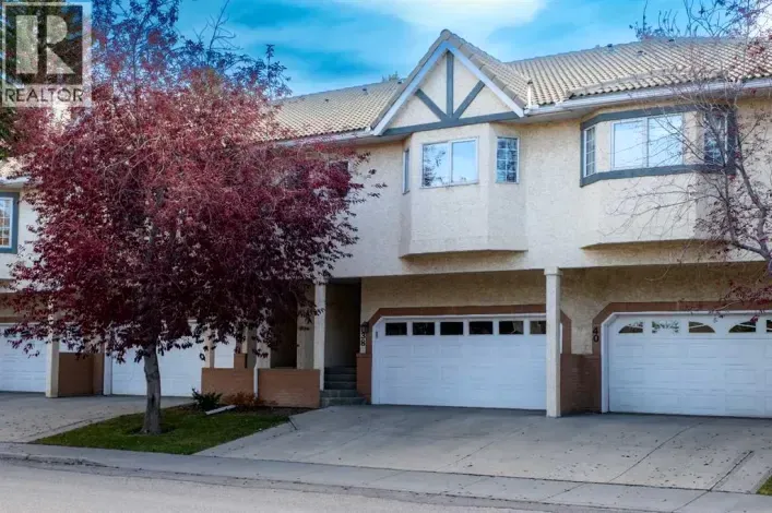 38 Richelieu Court SW, Calgary
