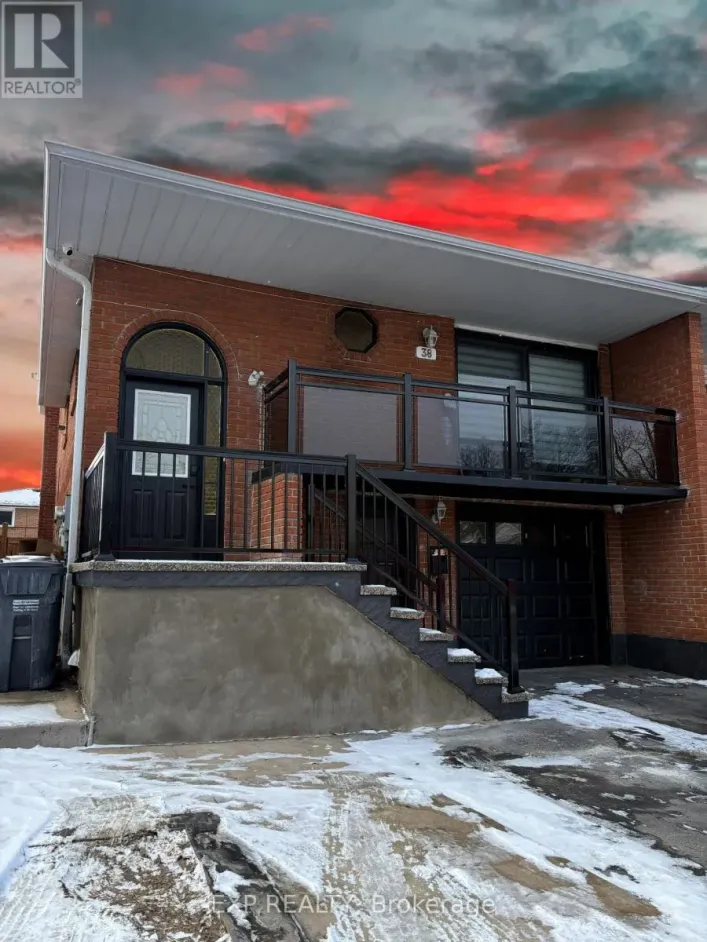 38 ROYAL SALISBURY WAY, Brampton