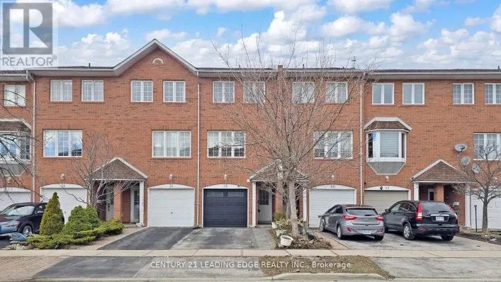 38 RUMI CRESCENT, Toronto