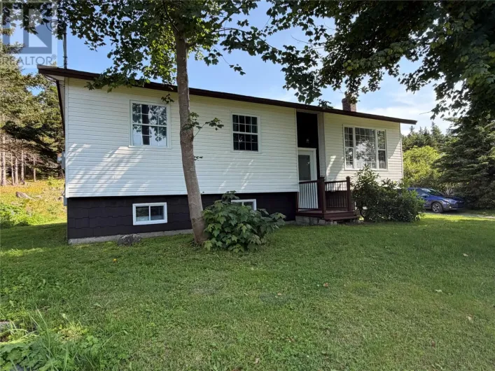 38 Salmon Cove Road, South River