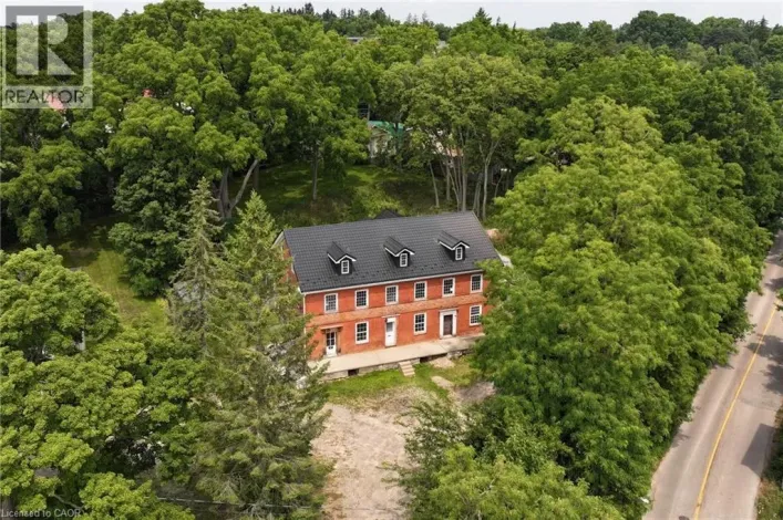 38 SHIRK Place, Kitchener