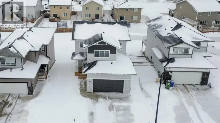 38 Thayer Close, Red Deer