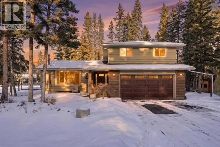 38 Wolf Drive, Rural Rocky View County