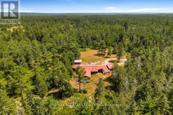 380 LEDGE ROAD, Trent Lakes