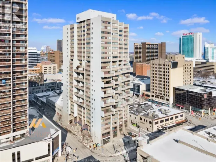 380 PELISSIER STREET Unit# 708, Windsor