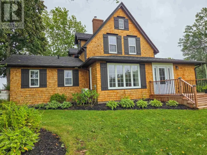 380 RTE 17, Lower Montague
