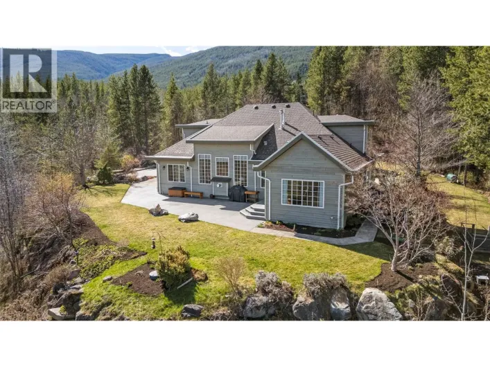 3800 60 Street NW, Salmon Arm