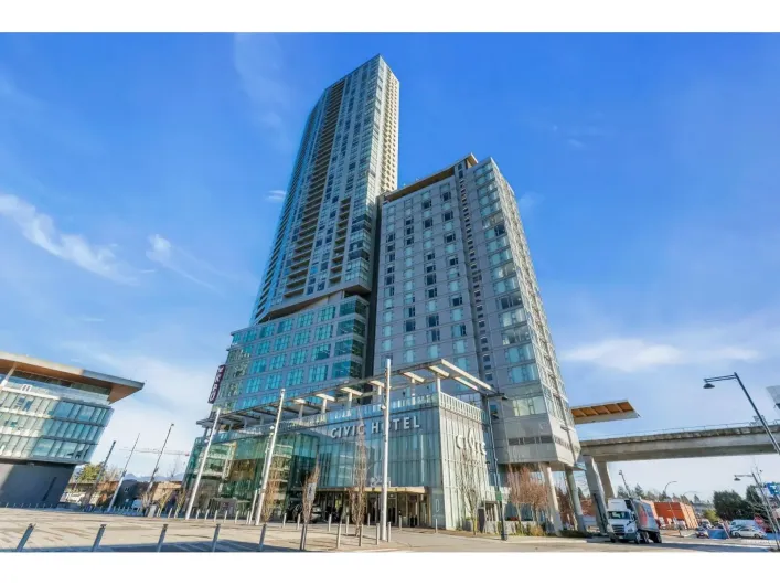 3803 13495 CENTRAL AVENUE, Surrey