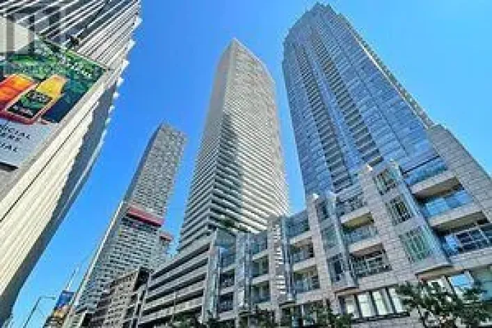 3803 - 2221 YONGE STREET, Toronto