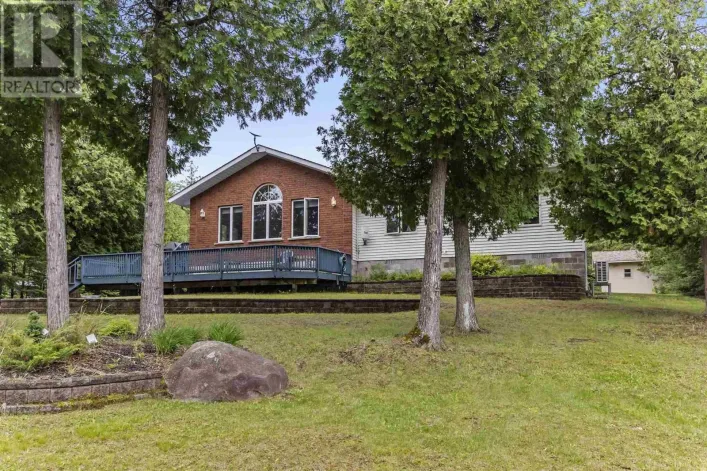 3804 Hamilton DR, Hilton Beach