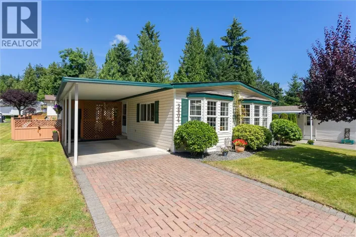 3804 King Arthur Dr, Nanaimo