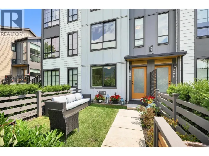 38043 HELM WAY, Squamish