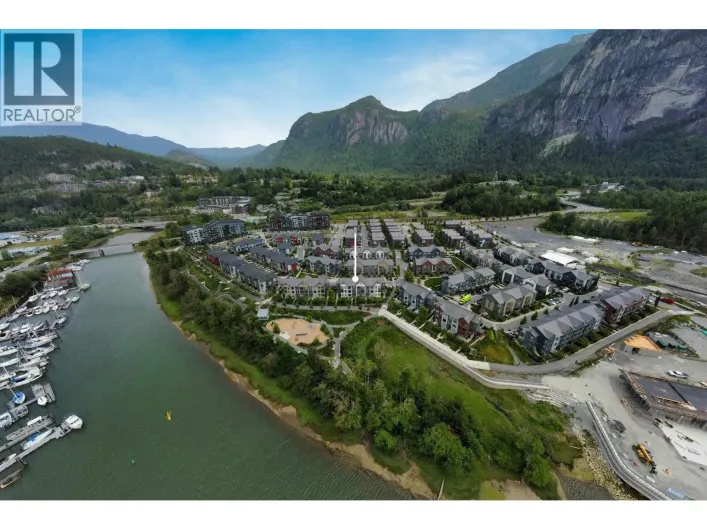 38043 HELM WAY, Squamish