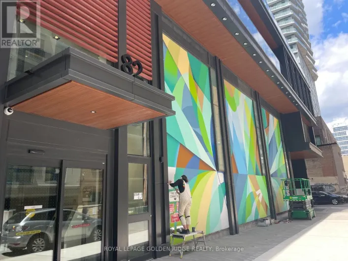 3805 - 82 DALHOUSIE STREET, Toronto