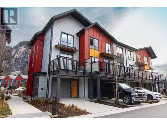38070 HELM WAY, Squamish