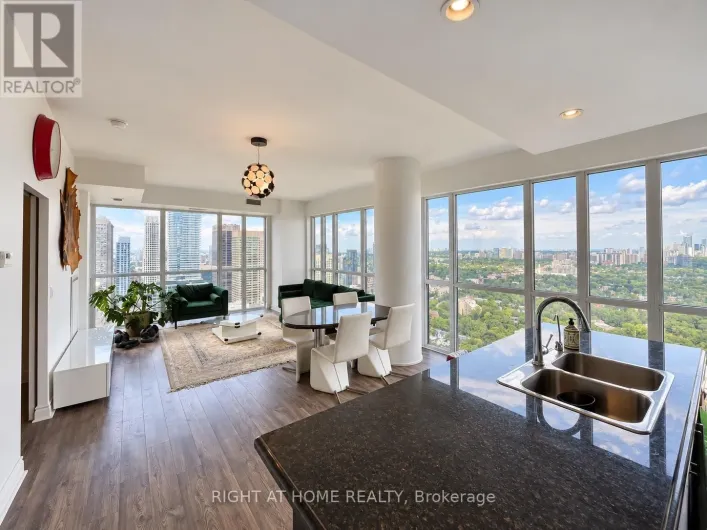 3808 - 28 TED ROGERS WAY, Toronto