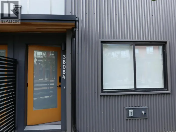 38084 HELM WAY, Squamish