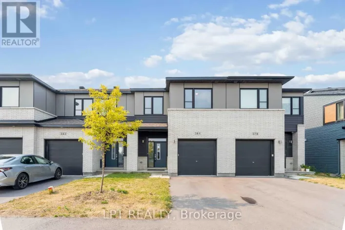 381 COPE DRIVE, Ottawa