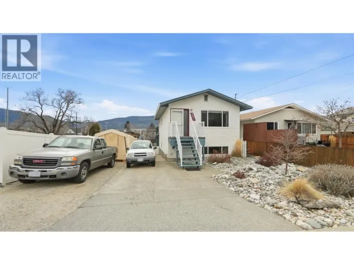 381 Norton Street, Penticton