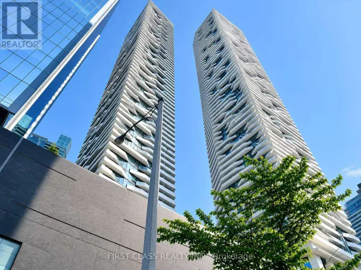 3810 - 100 HARBOUR STREET, Toronto
