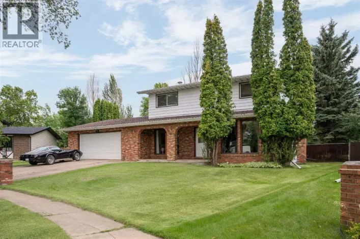 3810 64 Street, Camrose