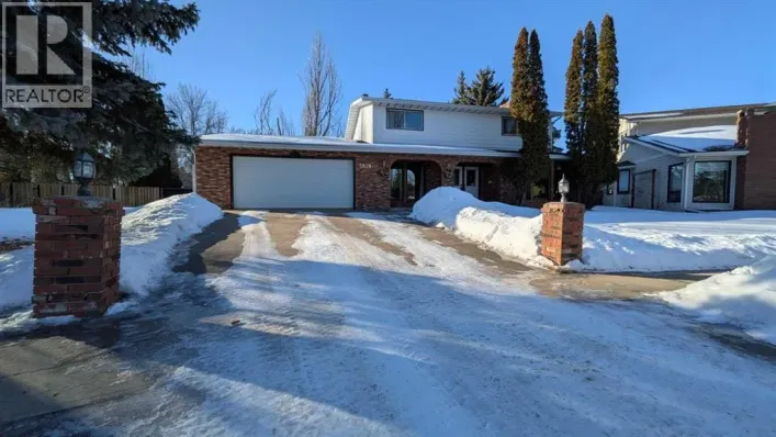 3810 64 Street, Camrose