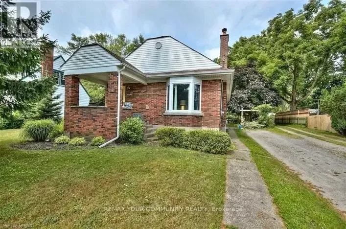 3813 ST PETER AVENUE, Niagara Falls
