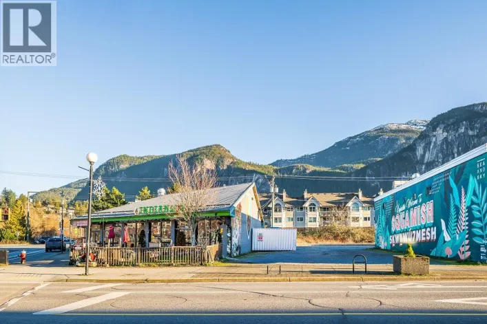 38188 & 38192 CLEVELAND AVENUE, Squamish