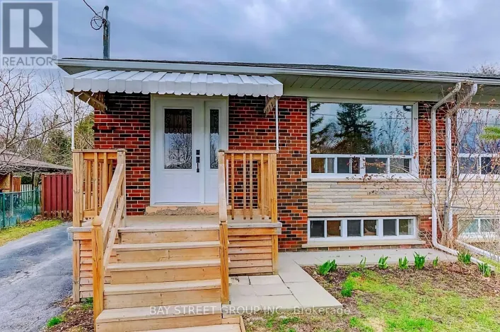 382 BLUE GRASS BOULEVARD, Richmond Hill