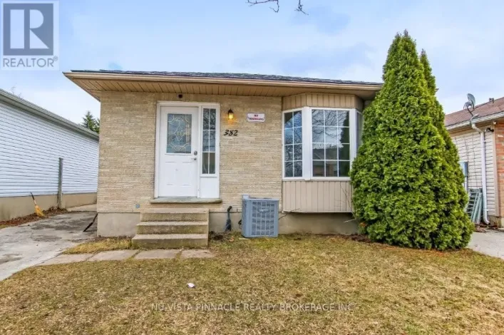 382 FLEMING DRIVE, London East