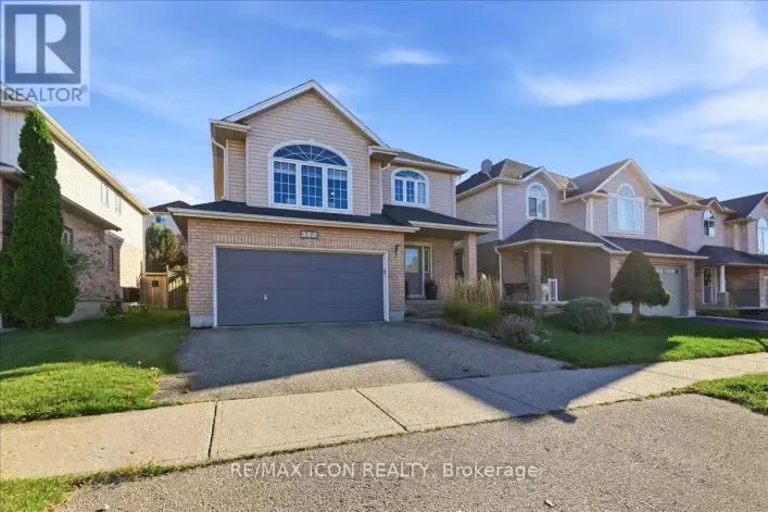 382 MOUNTAIN LAUREL CRESCENT, Kitchener