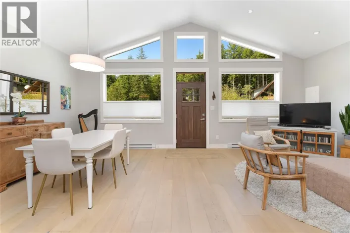 3822 TRAILHEAD Dr, Sooke