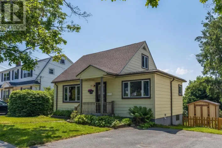 3824 Basinview Drive, Halifax Peninsula