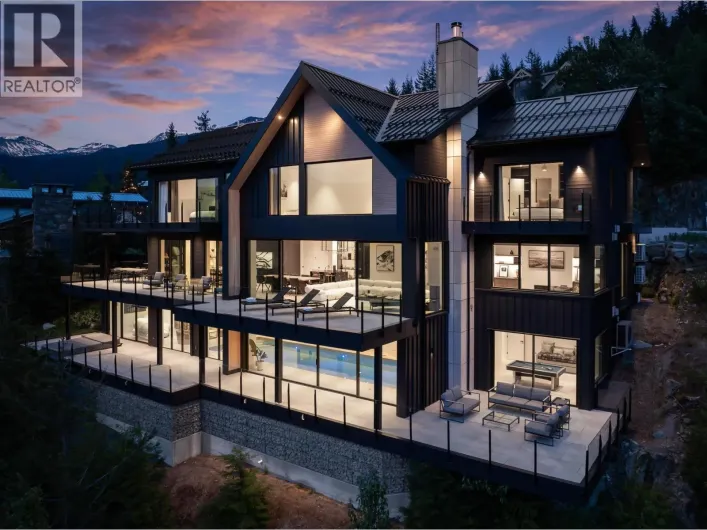3824 SUNRIDGE DRIVE, Whistler
