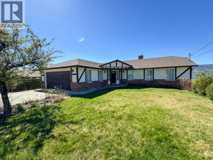 3826 33rd Street, Osoyoos