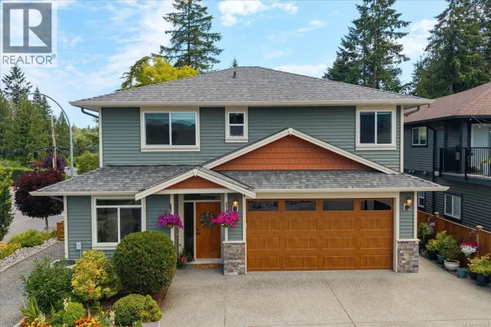 3827 Jingle Pot Rd, Nanaimo