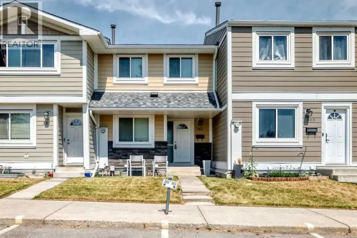 383 Georgian Villas NE, Calgary