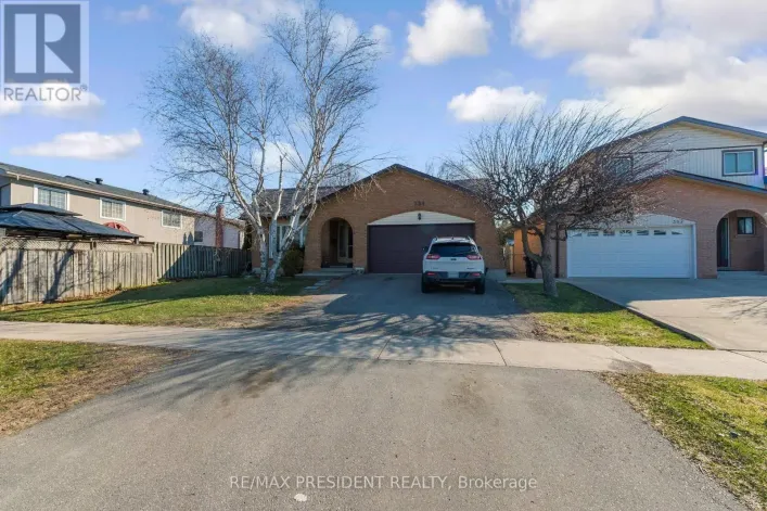 384 CENTRE STREET N, Brampton