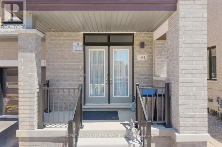 384 KENNEDY CIRCLE W, Milton