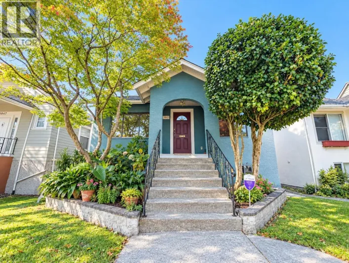 3841 W 23RD AVENUE, Vancouver