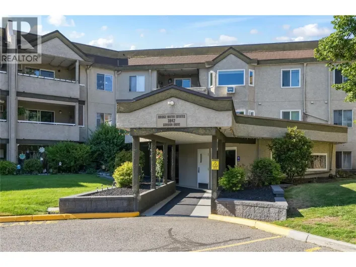 3842 Gordon Drive Unit# 234, Kelowna