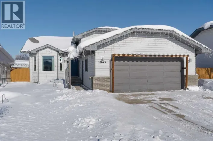 3849 55 Avenue, Whitecourt