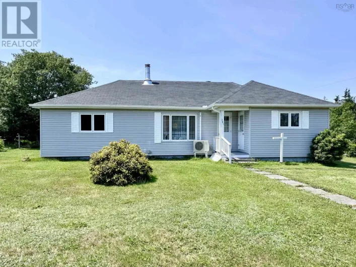 House for sale: 385 Brighton Road, Lockeport
